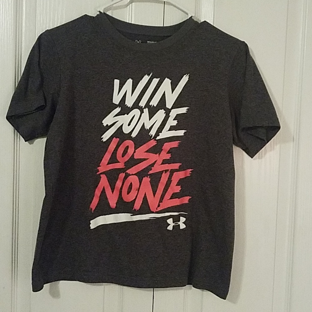 Boys Under Armour Shirt Size Large